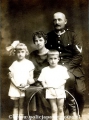 Przodownik PP z rodzina, foto Jaroslaw.jpg