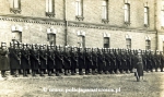 S. Skotnicki - kompania przy broni.jpg
