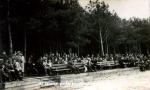 Trybuna przy stadionie.jpg